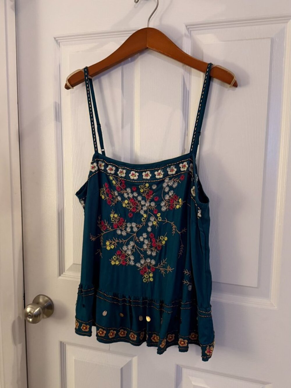 Anthropologie Medium Beaded Embroidered Flowy Teal Tank Top - Picture 2 of 12